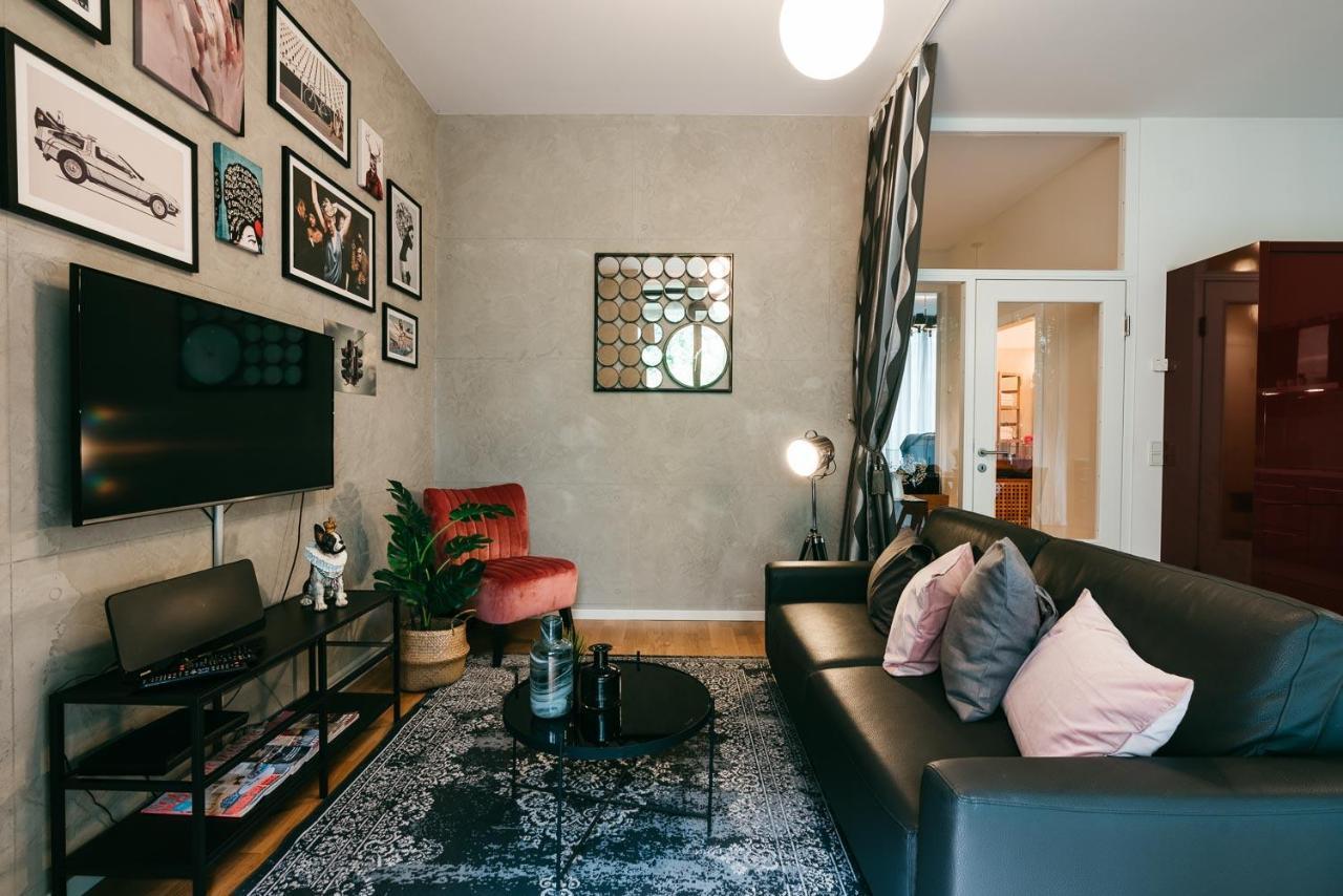 Luxury Downtown Appartement Mit Garage Graz Esterno foto