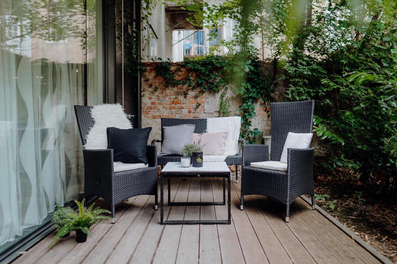 Luxury Downtown Appartement Mit Garage Graz Esterno foto